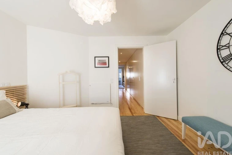 Apartamento T1 para Arrendamento em Santo António Foto 8