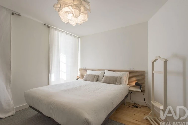 Apartamento T1 para Arrendamento em Santo António Foto 6