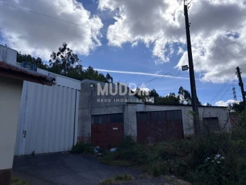 Terreno para Venda em São João da Madeira