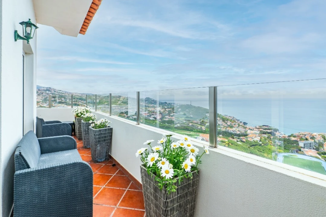 Apartamento T3 para Venda em Camara de Lobos Foto 39