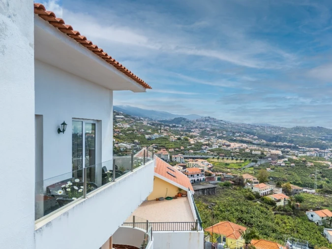 Apartamento T3 para Venda em Camara de Lobos Foto 47