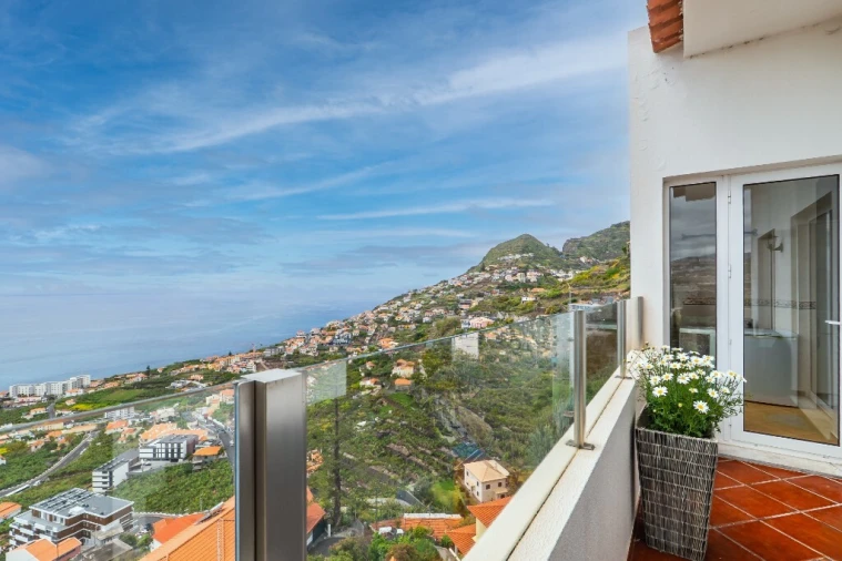 Apartamento T3 para Venda em Camara de Lobos Foto 44