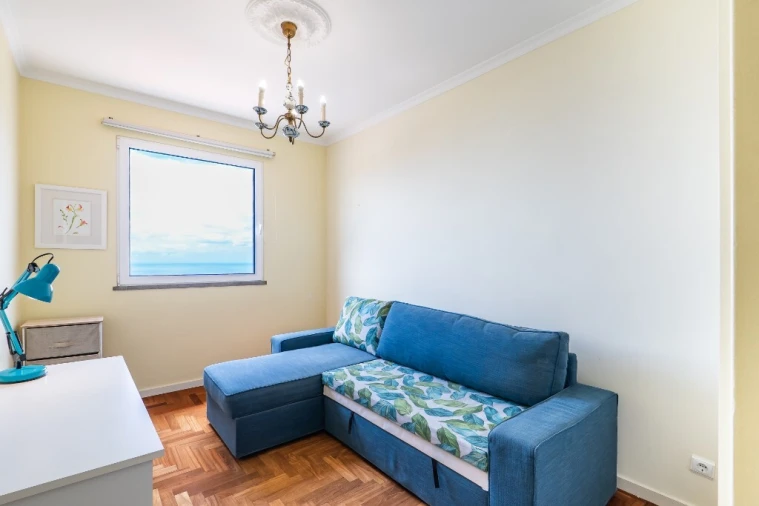 Apartamento T3 para Venda em Camara de Lobos Foto 10