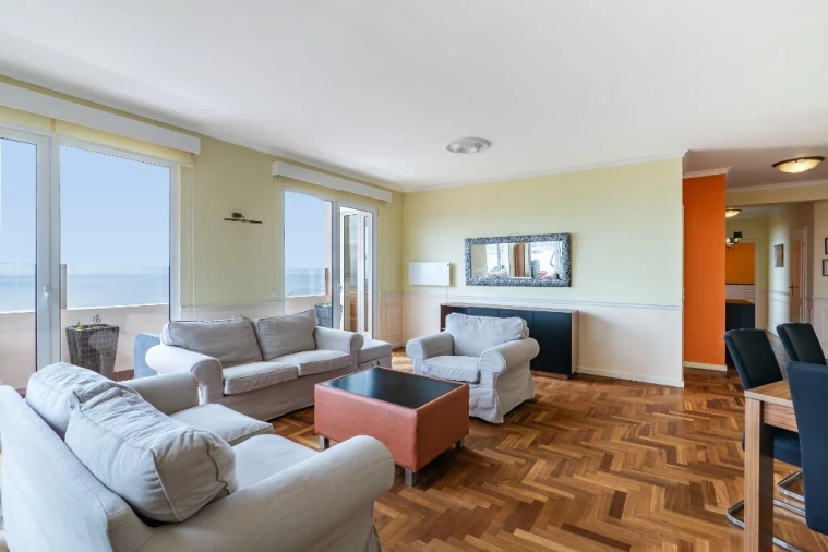 Apartamento T3 para Venda em Camara de Lobos Foto 35