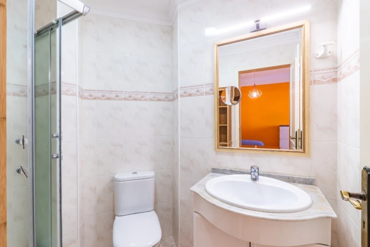 Apartamento T3 para Venda em Camara de Lobos Foto 9