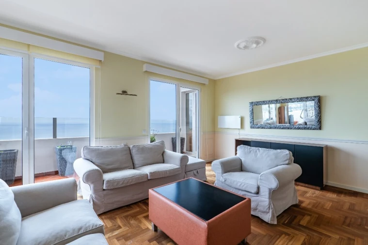 Apartamento T3 para Venda em Camara de Lobos Foto 37