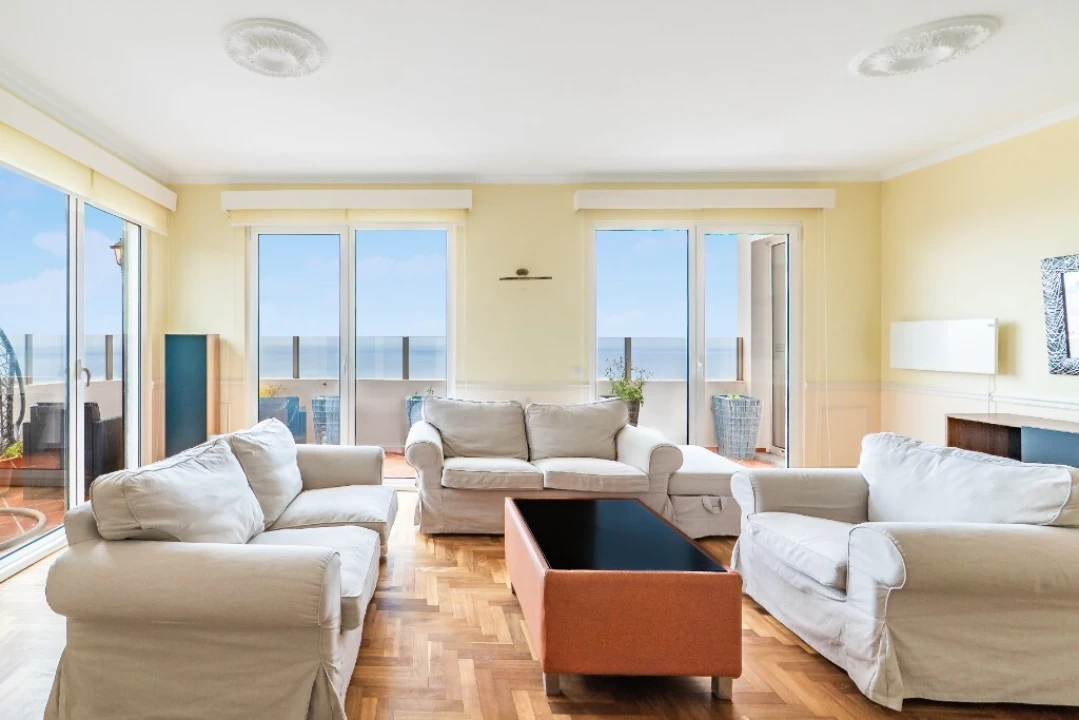 Apartamento T3 para Venda em Camara de Lobos Foto 36