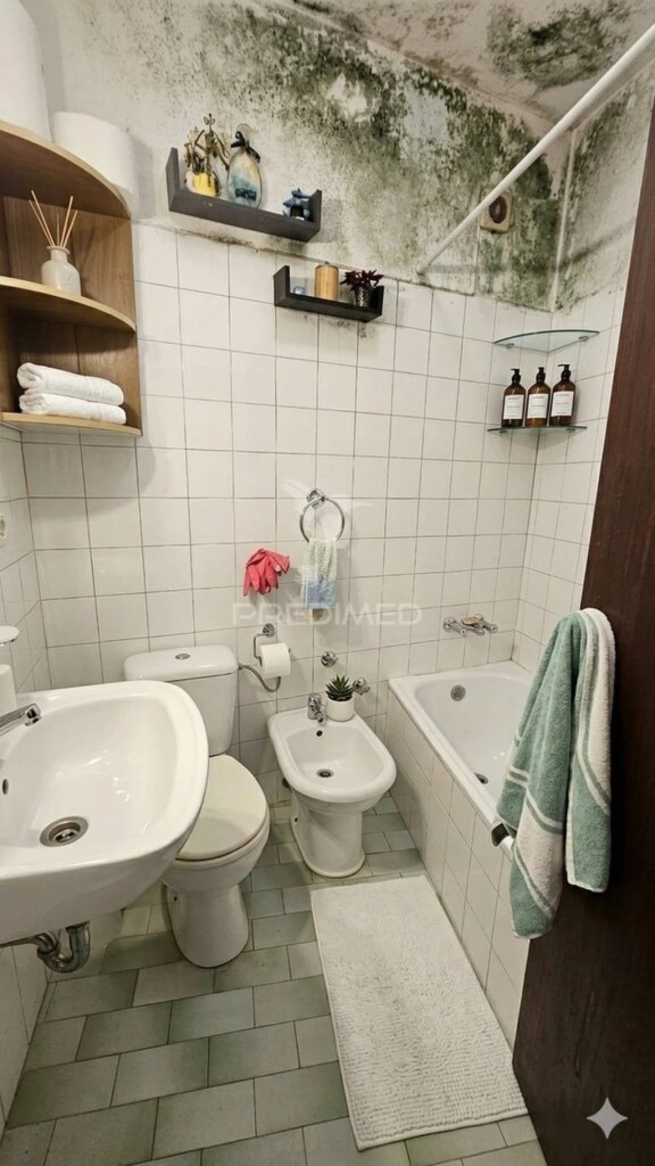 Moradia T4 para Venda em Alvor Foto 15