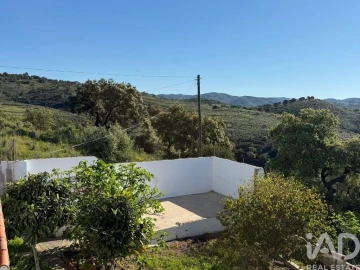 Moradia T2 para Venda em Querença, Tôr e Benafim