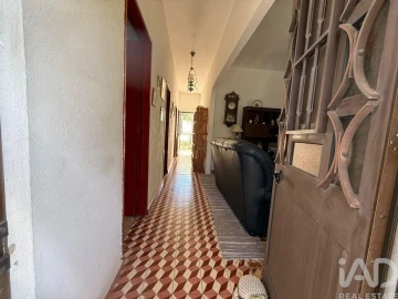 Moradia T2 para Venda em Querença, Tôr e Benafim