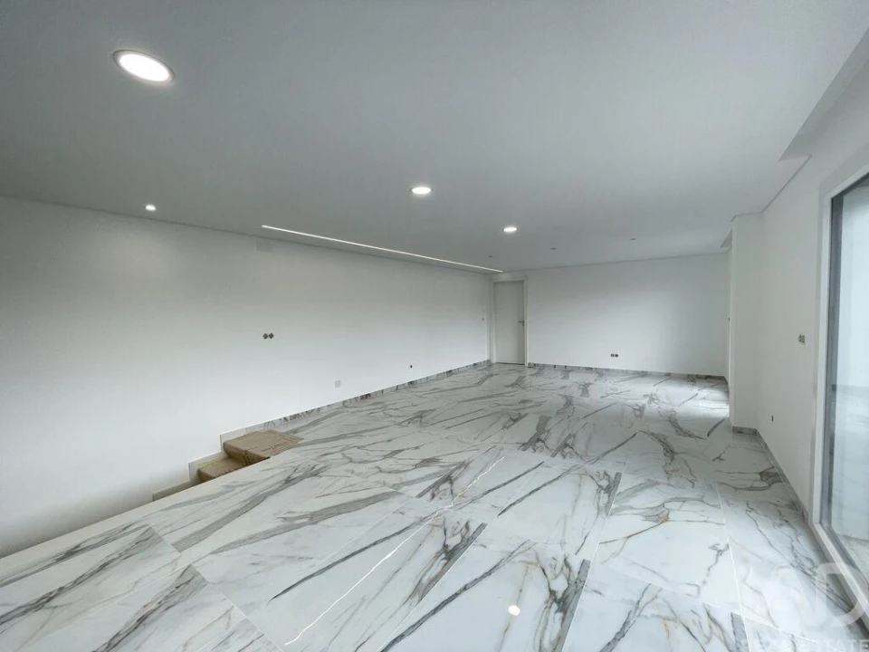 Apartamento T3 para Venda em Nossa Sra de Fatima Foto 1