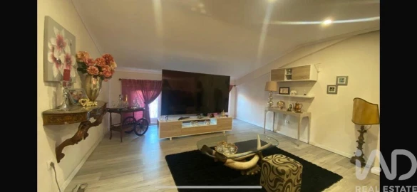 Moradia T6 para Venda em Galveias