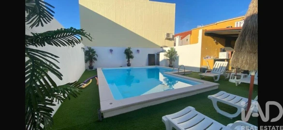 Moradia T6 para Venda em Galveias