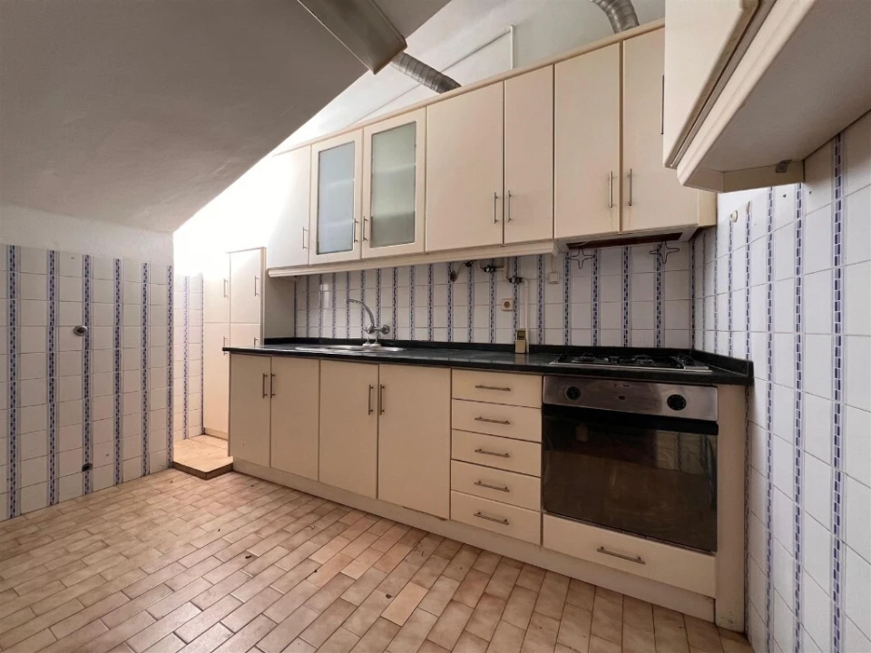 Apartamento T1 para Arrendamento em São Martinho de Árvore e Lamarosa Foto 6