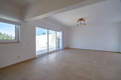 Moradia T5 para Venda em Carriço