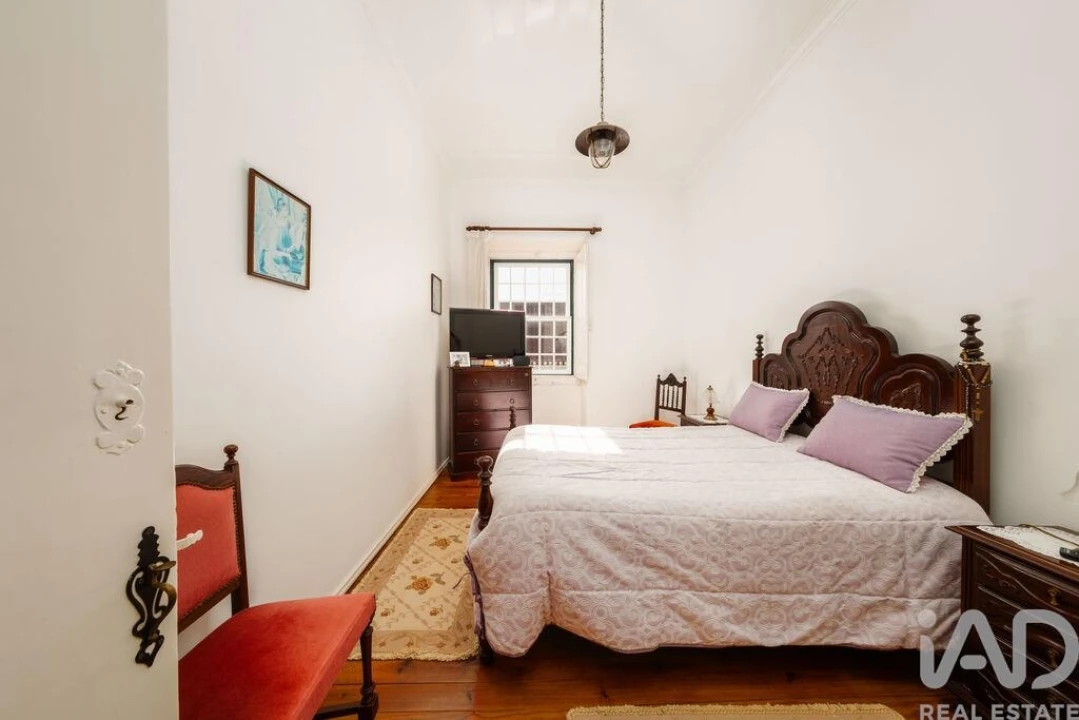 Moradia T5 para Venda em Turcifal Foto 9