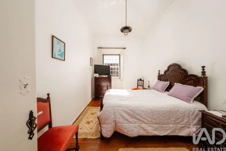 Moradia T5 para Venda em Turcifal Foto 9