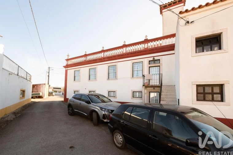 Moradia T5 para Venda em Turcifal Foto 27