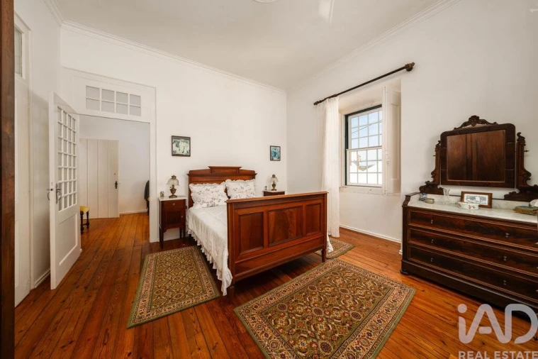 Moradia T5 para Venda em Turcifal Foto 5