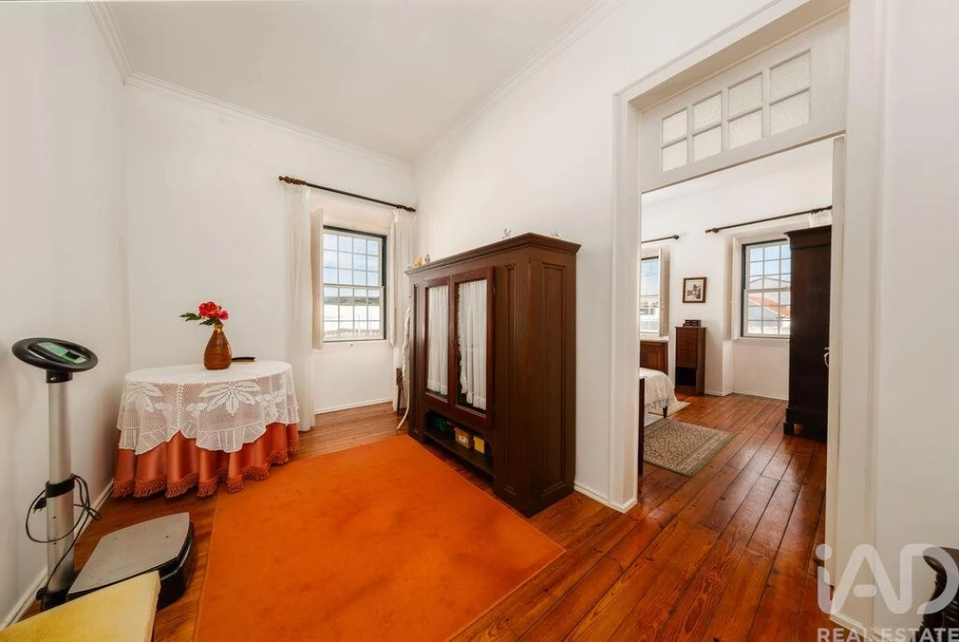 Moradia T5 para Venda em Turcifal Foto 7