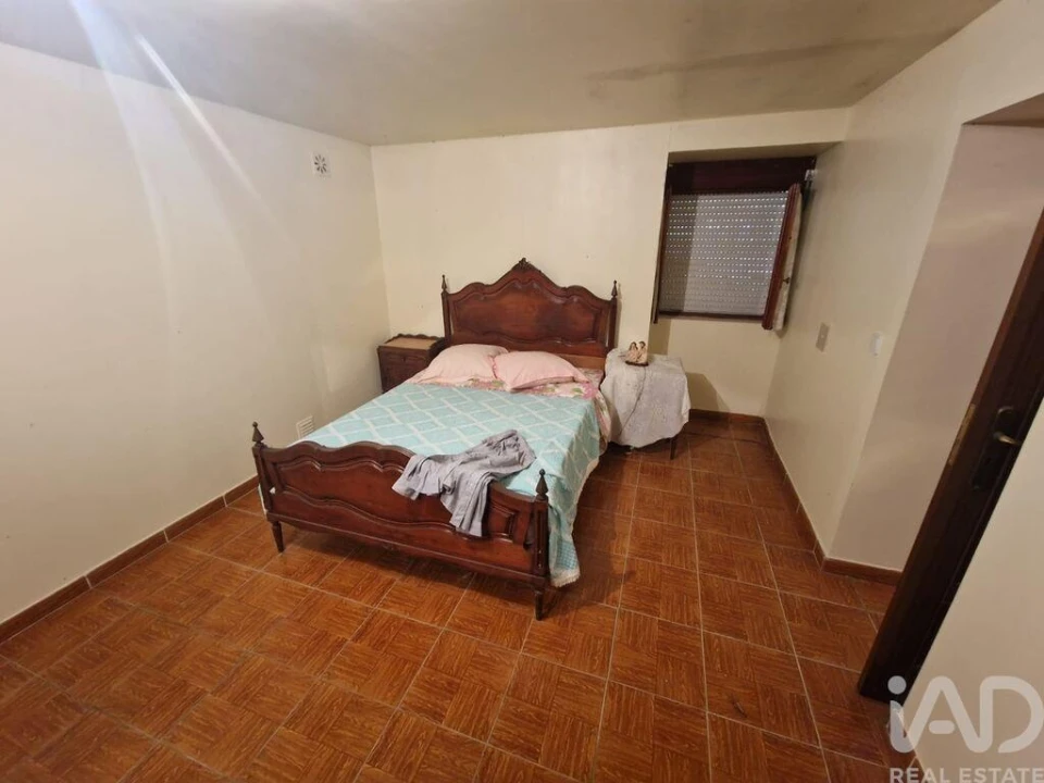 Moradia T4 para Venda em Santa Marta de Portuzelo Foto 9