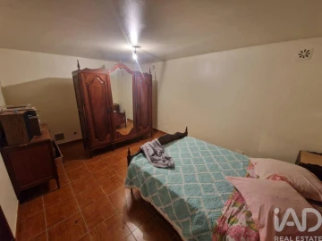 Moradia T4 para Venda em Santa Marta de Portuzelo