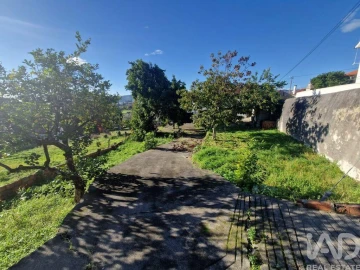 Moradia T4 para Venda em Santa Marta de Portuzelo