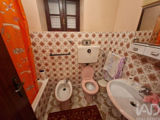 Moradia T4 para Venda em Santa Marta de Portuzelo Foto 32