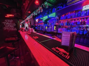 Prédio para Venda em Lagos (São Sebastião e Santa Maria)