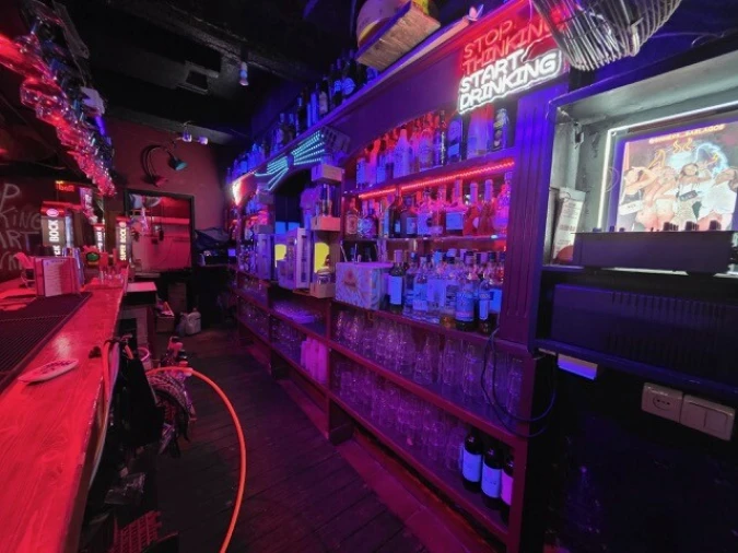 Prédio para Venda em Lagos (São Sebastião e Santa Maria) Foto 2