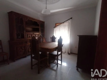 Moradia T2 para Venda em Aguas Santas