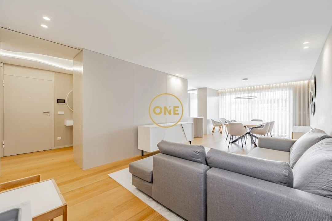 Apartamento T2 para Venda em Antas e Abade de Vermoim Foto 6