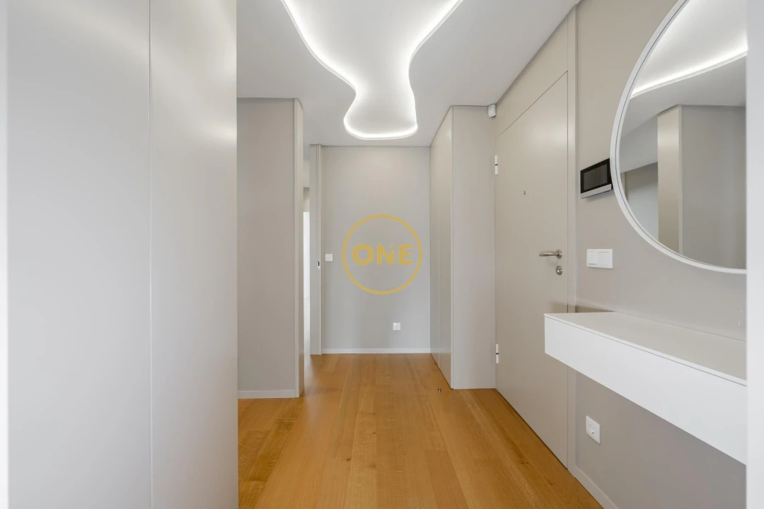 Apartamento T2 para Venda em Antas e Abade de Vermoim Foto 12