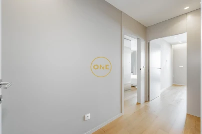 Apartamento T2 para Venda em Antas e Abade de Vermoim