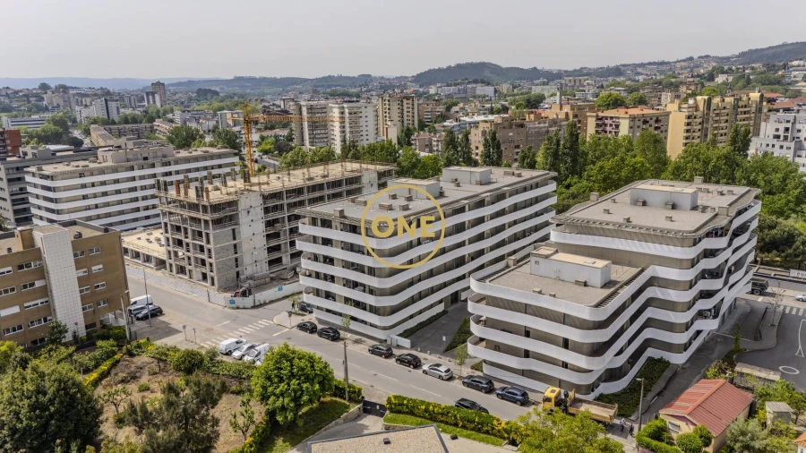 Apartamento T2 para Venda em Antas e Abade de Vermoim Foto 34