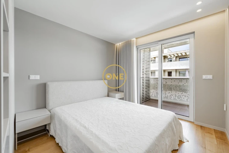 Apartamento T2 para Venda em Antas e Abade de Vermoim Foto 21