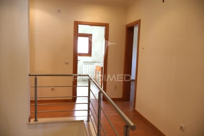 Moradia T4 para Venda em Arrimal e Mendiga