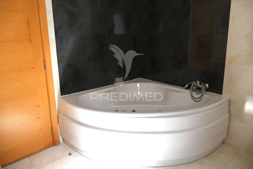 Moradia T4 para Venda em Arrimal e Mendiga Foto 18