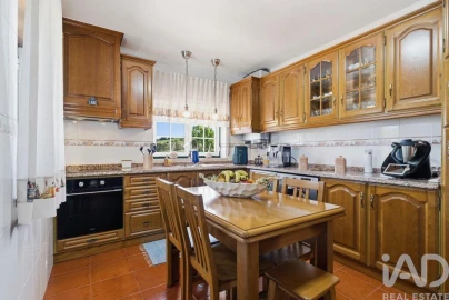 Apartamento T3 para Venda em Santa Maria, São Pedro e Matacães