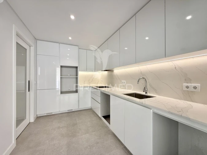 Apartamento T3 para Venda em Leiria, Pousos, Barreira e Cortes Foto 3