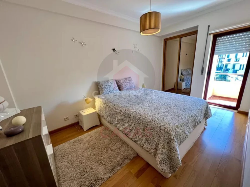 Apartamento T2 para Venda em Foz do Arelho Foto 7