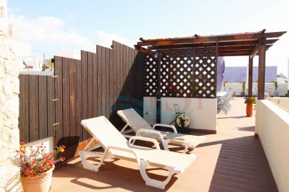 Moradia T3 para Venda em Moncarapacho e Fuseta