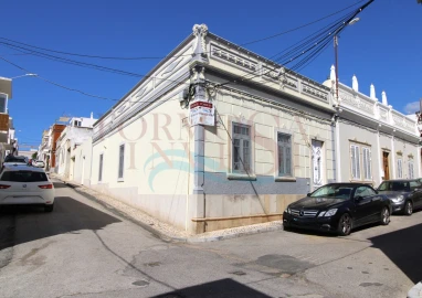 Moradia T3 para Venda em Moncarapacho e Fuseta