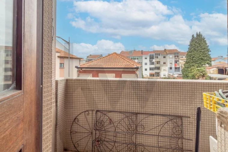 Apartamento T2 para Arrendamento em Santa Marinha e São Pedro da Afurada Foto 13