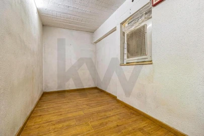 Apartamento T2 para Venda em Massamá e Monte Abraão