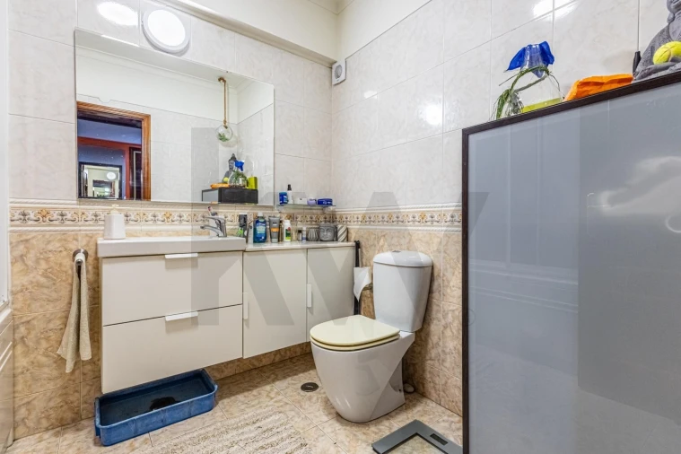 Apartamento T2 para Venda em Massamá e Monte Abraão Foto 16