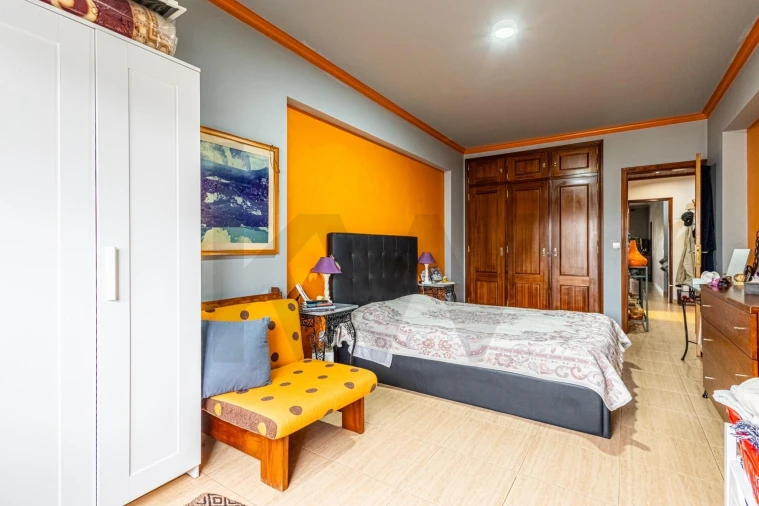 Apartamento T2 para Venda em Massamá e Monte Abraão Foto 11