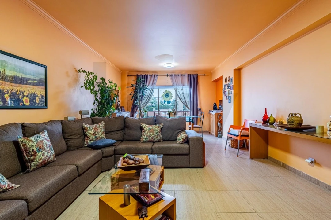 Apartamento T2 para Venda em Massamá e Monte Abraão Foto 4