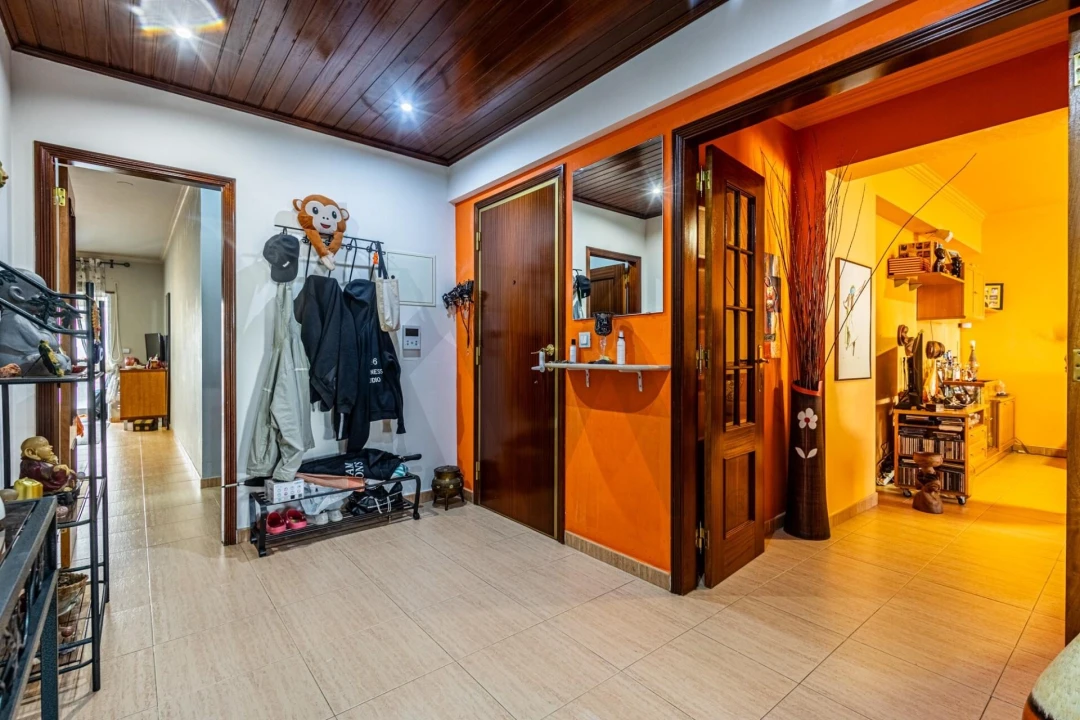 Apartamento T2 para Venda em Massamá e Monte Abraão Foto 20
