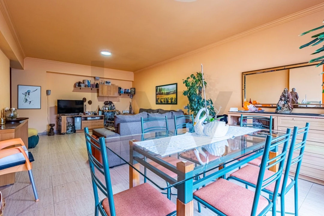 Apartamento T2 para Venda em Massamá e Monte Abraão Foto 4